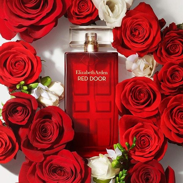  Elizabeth Arden Red Door EDT 