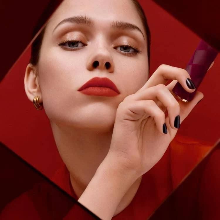  Son Lancome L'absolu Rouge 196 French Touch ( Phiên Bản Valentine ) - Đỏ Cam 