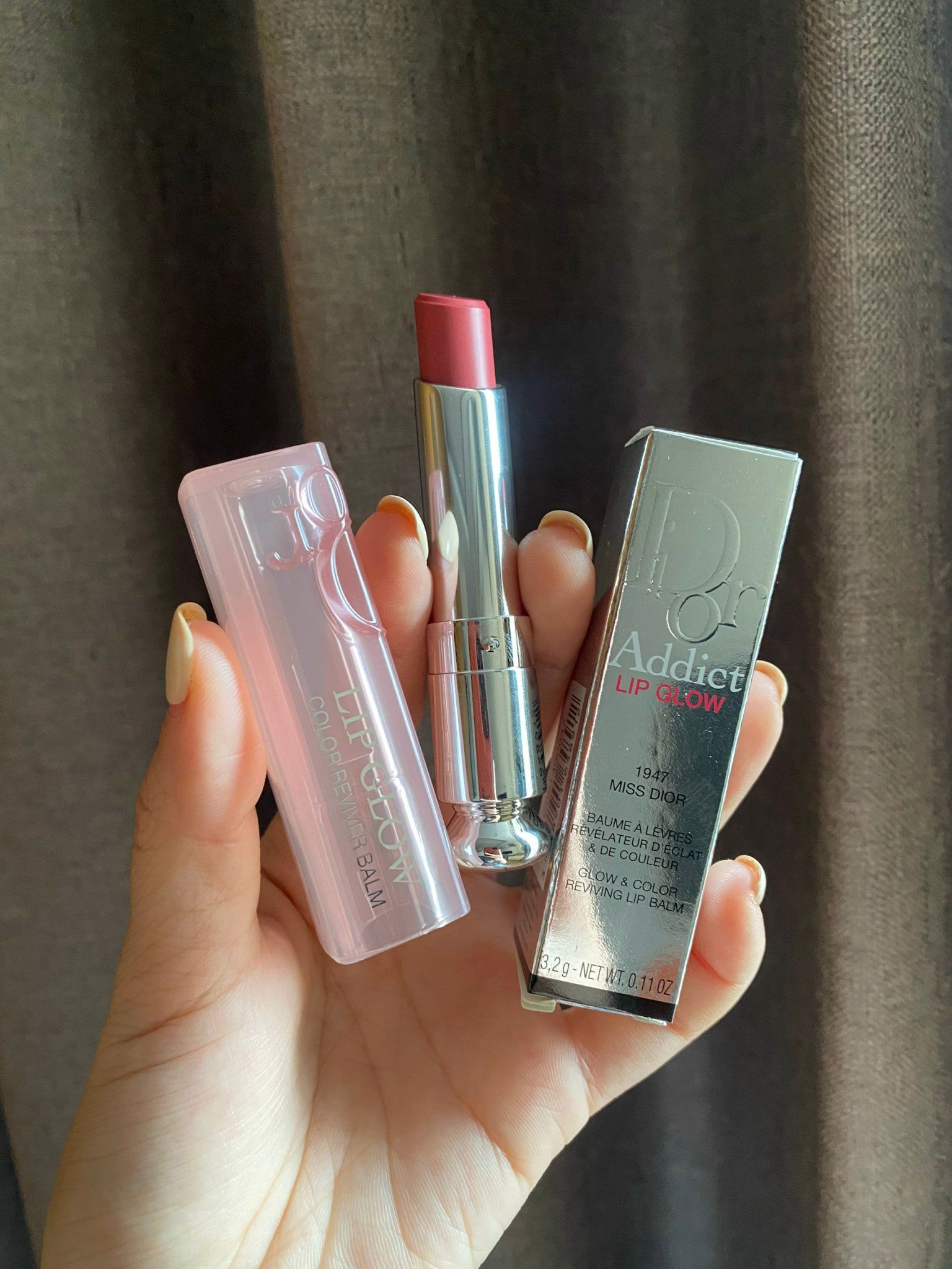  Son Dưỡng Dior Addict Lip Glow 1947 Miss Dior – Màu Hồng Đất 