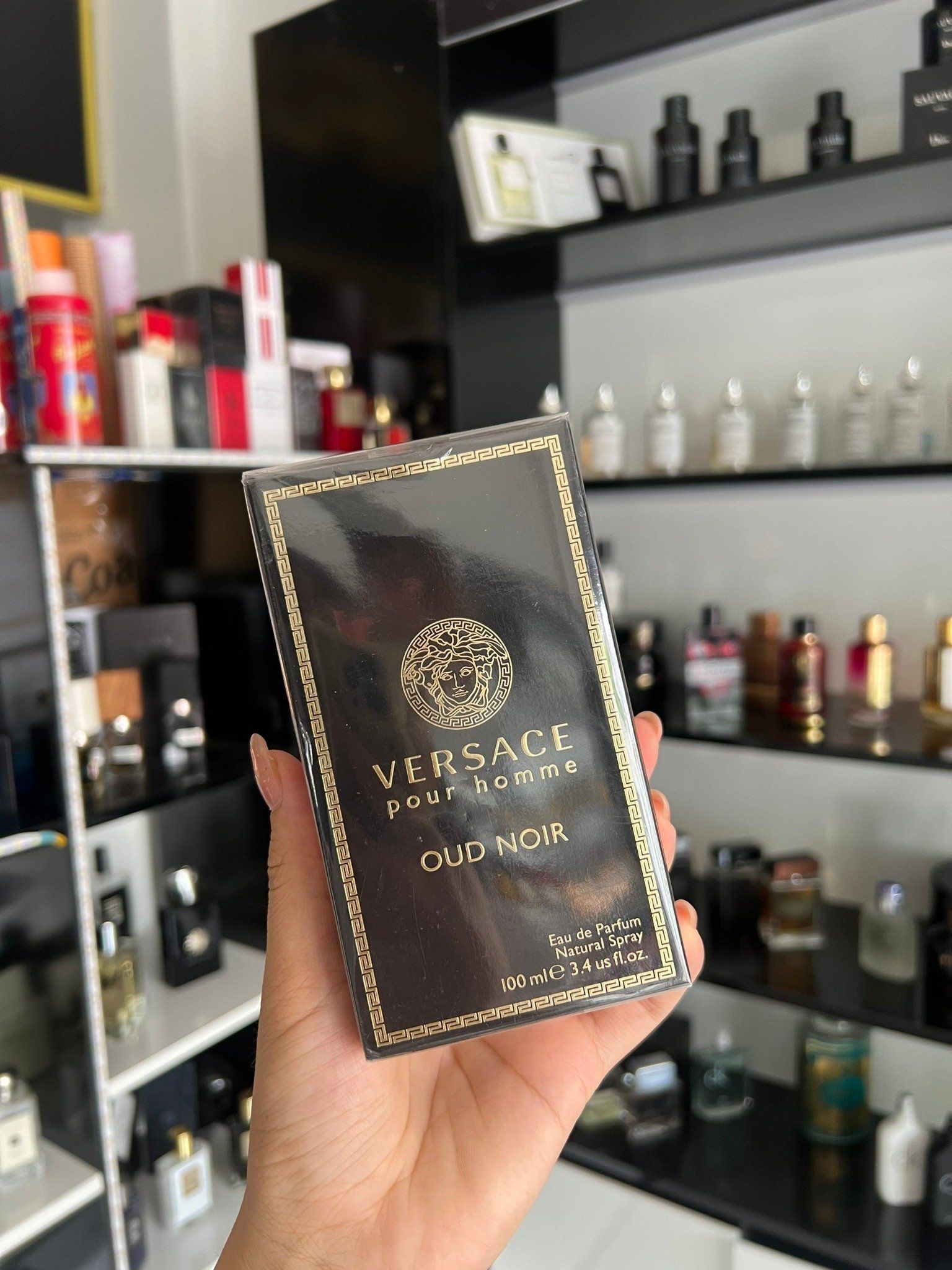  Versace Pour Homme Oud Noir 