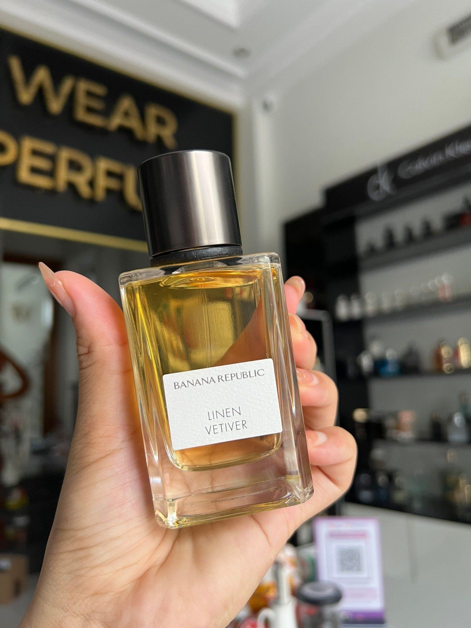  Banana Republic Linen Vetiver 