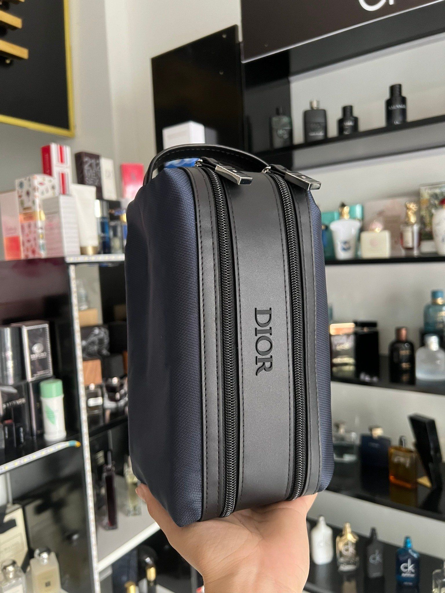  Set Nước Hoa Dior Sauvage Elixir 7.5ml + Serum Dior 5ml (Tặng kèm túi) 