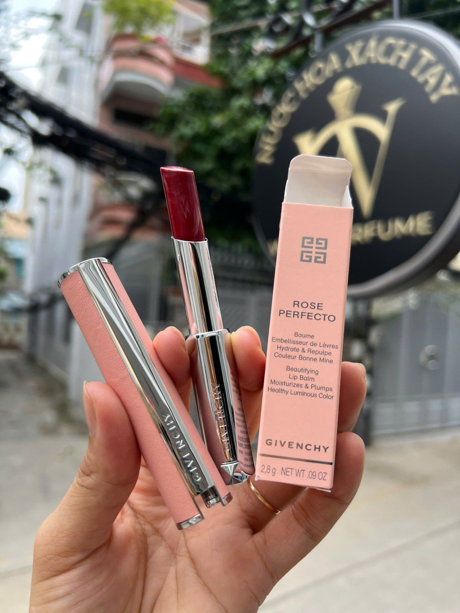  Son Dưỡng Givenchy Rose Perfecto Lip Balm 37 Rouge Grainé - Màu Đỏ Hồng 