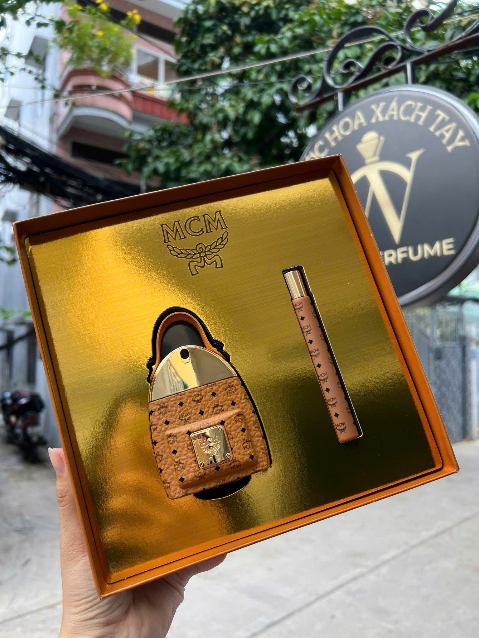  Set Nước Hoa Unisex MCM EDP ( 50ml + Mini 10ml ) 