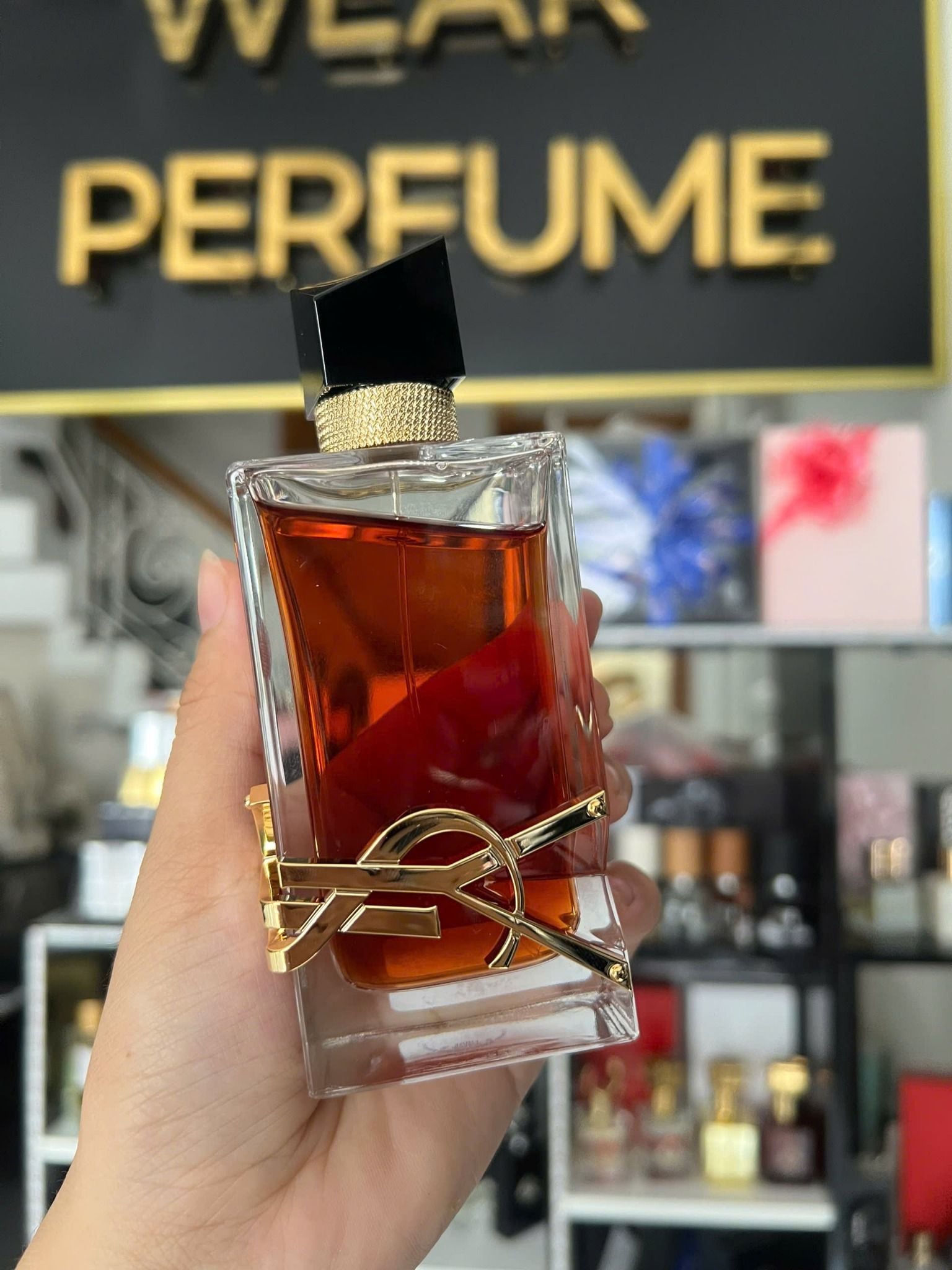  Yves Saint Laurent YSL Libre Le Parfum 