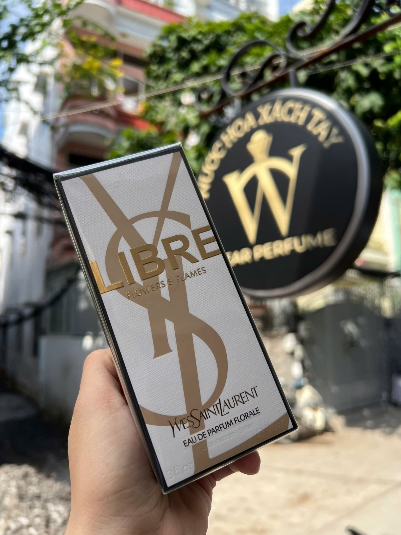  Yves Saint Laurent Libre Flowers Flames EDP 