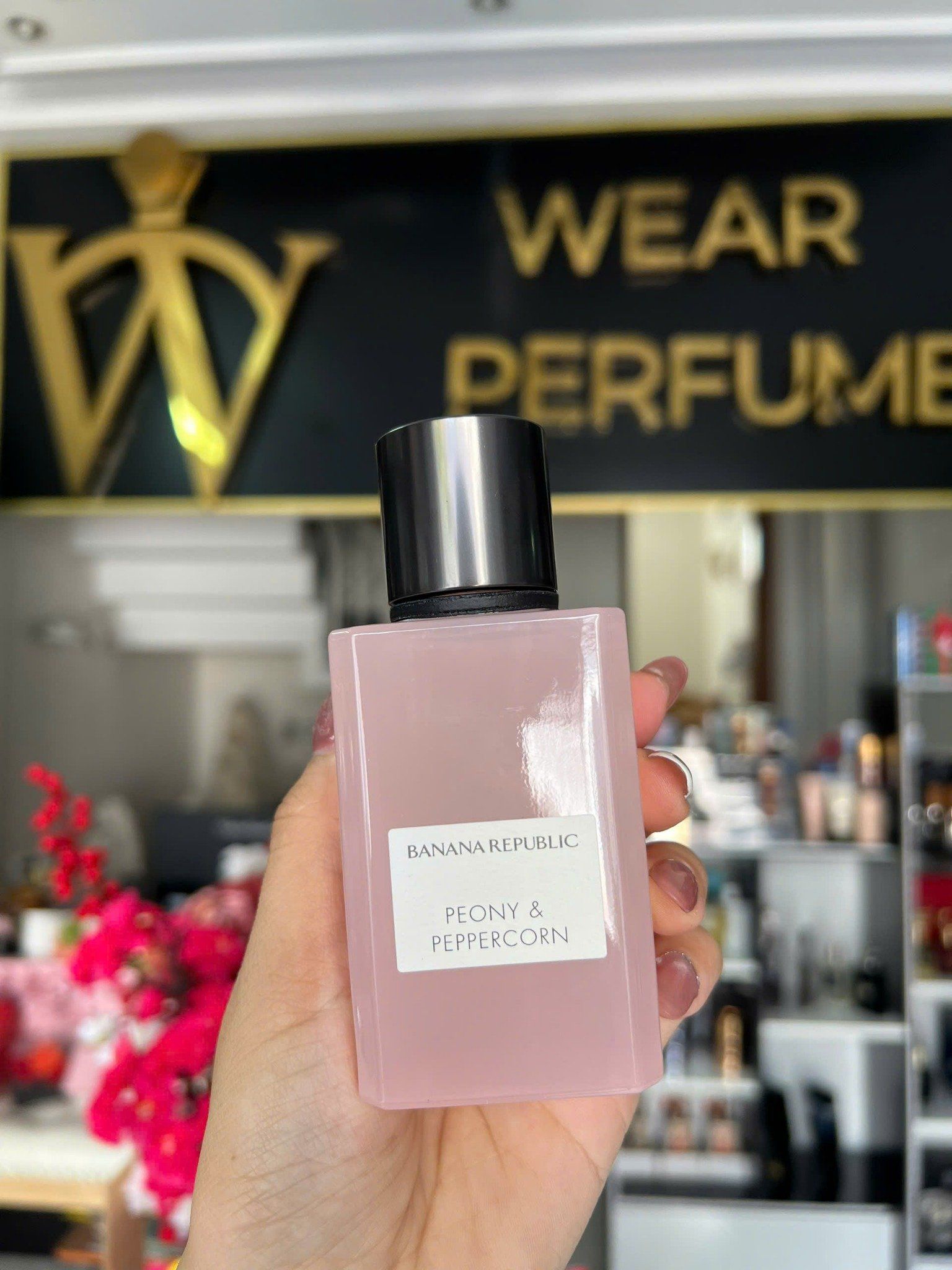  Banana Republic Peony & Peppercorn 