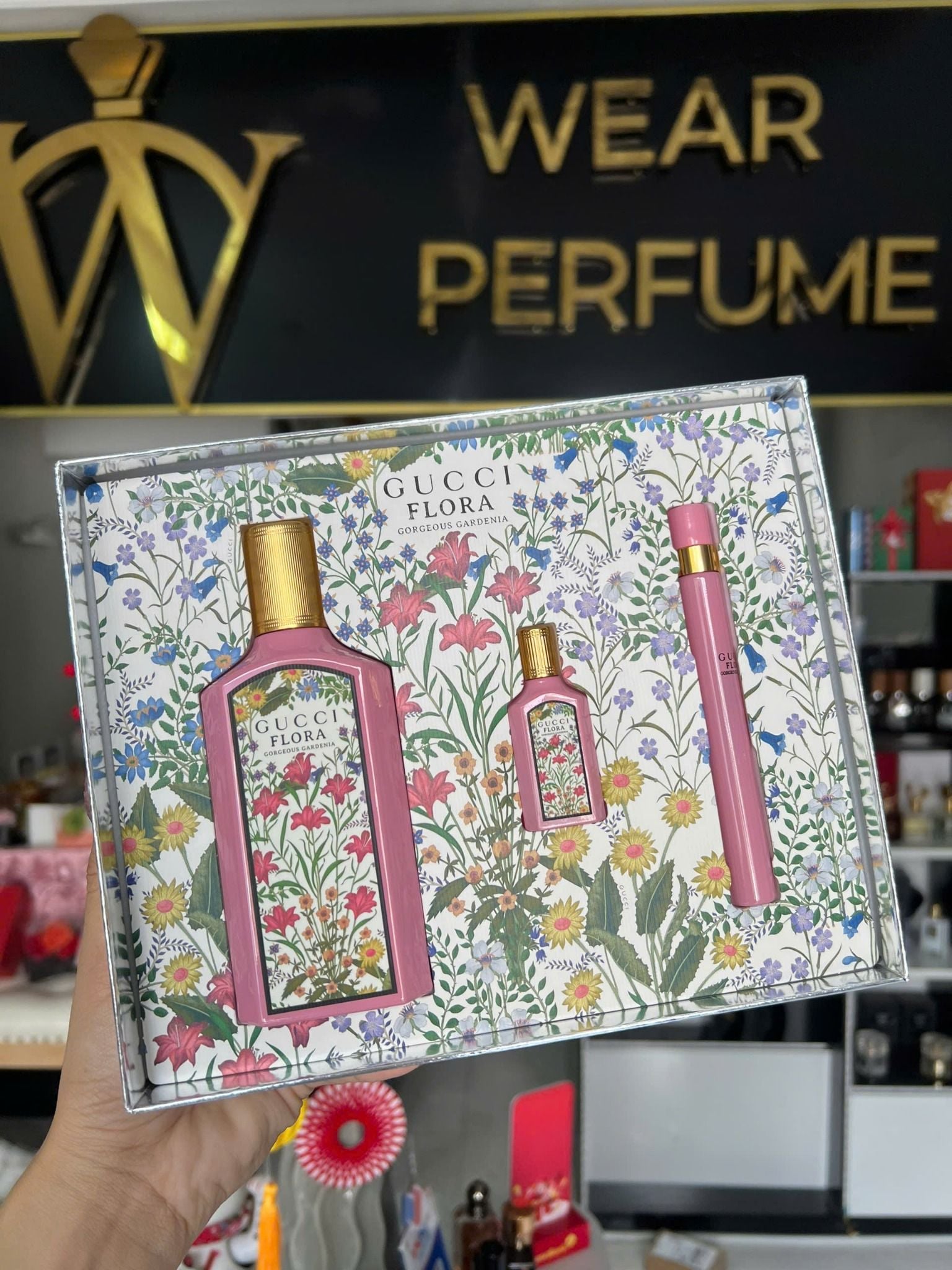  Gift Set Gucci Flora Gorgeous Gardenia Eau de Parfum 3pcs ( EDP 100ml & EDP 5ml & EDP 10ml ) 