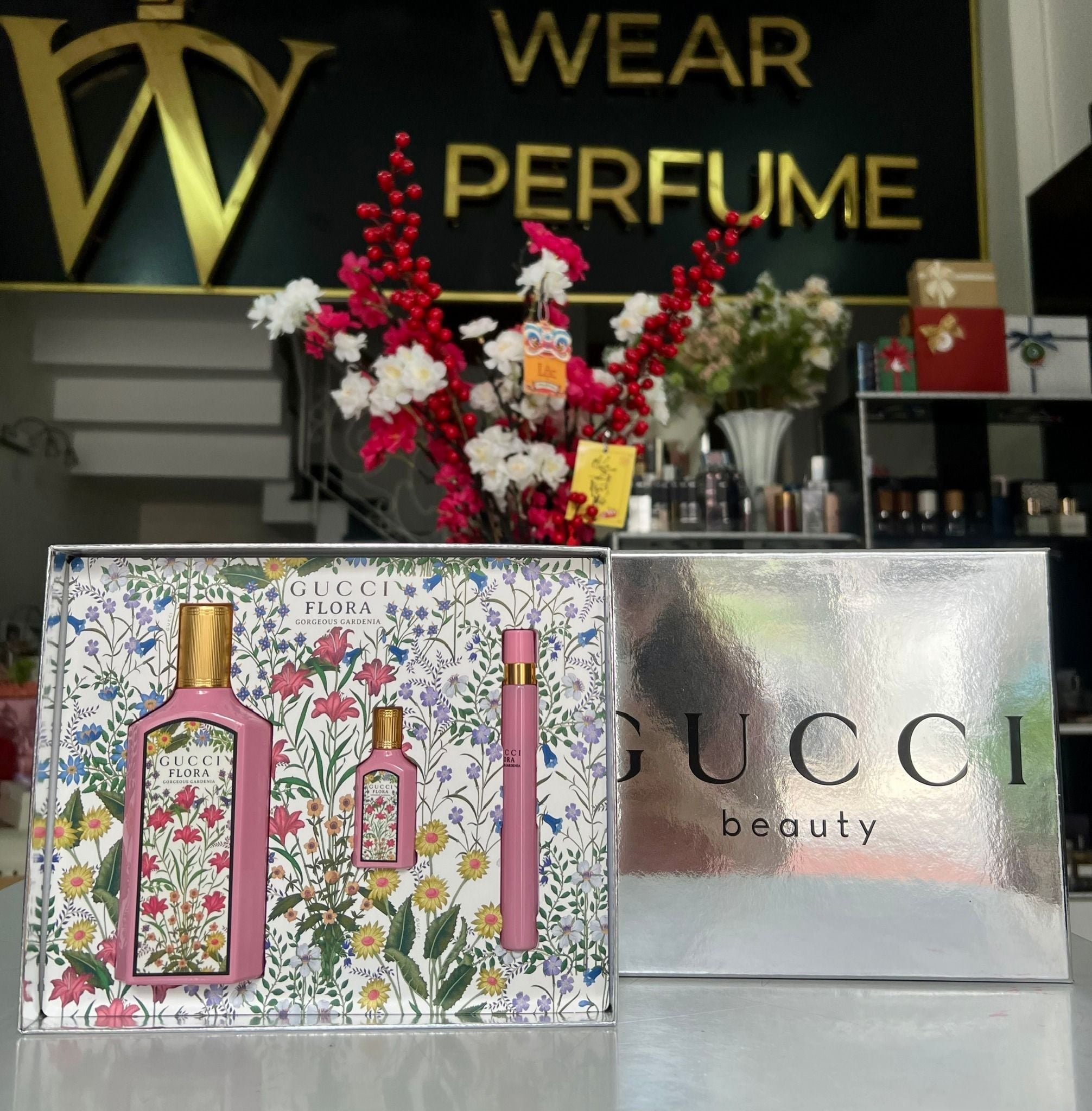  Gift Set Gucci Flora Gorgeous Gardenia Eau de Parfum 3pcs ( EDP 100ml & EDP 5ml & EDP 10ml ) 