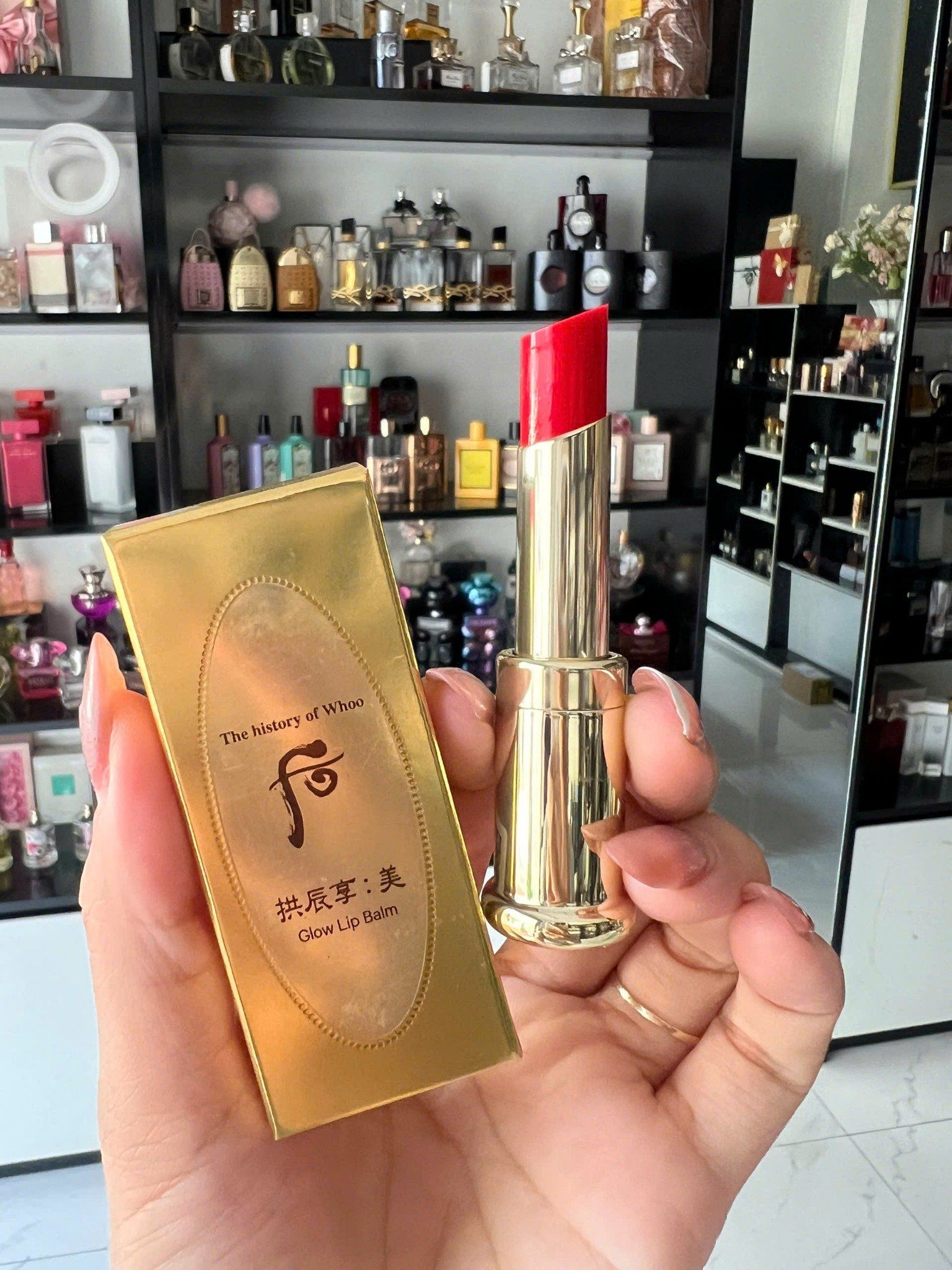  Son Dưỡng Đông y The History of Whoo Gongjinhyang Mi Glow Lip Balm (Red) - Màu Đỏ 