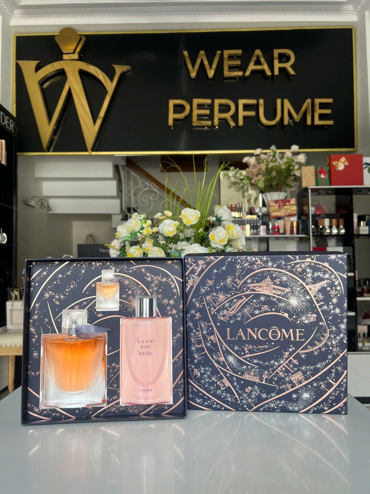  Giftset Nước Hoa Lancome La Vie Est Belle EDP ( 100ML + 200ML+ 4ML) 