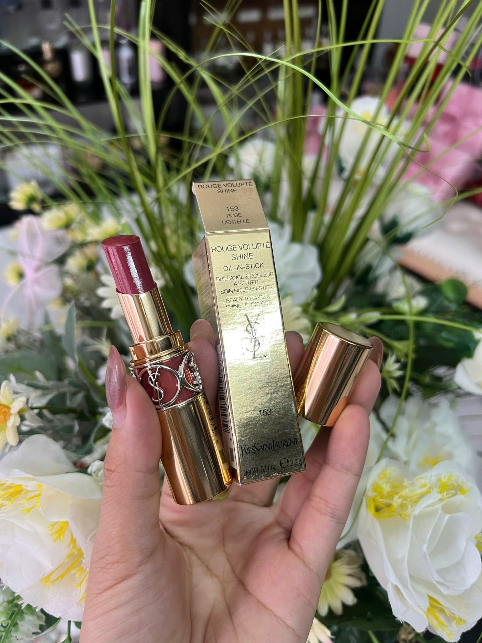  Son Dưỡng Yves Saint Laurent YSL Rouge Volupte Shine 153 Rose Dentelle- Màu Hồng Đất 