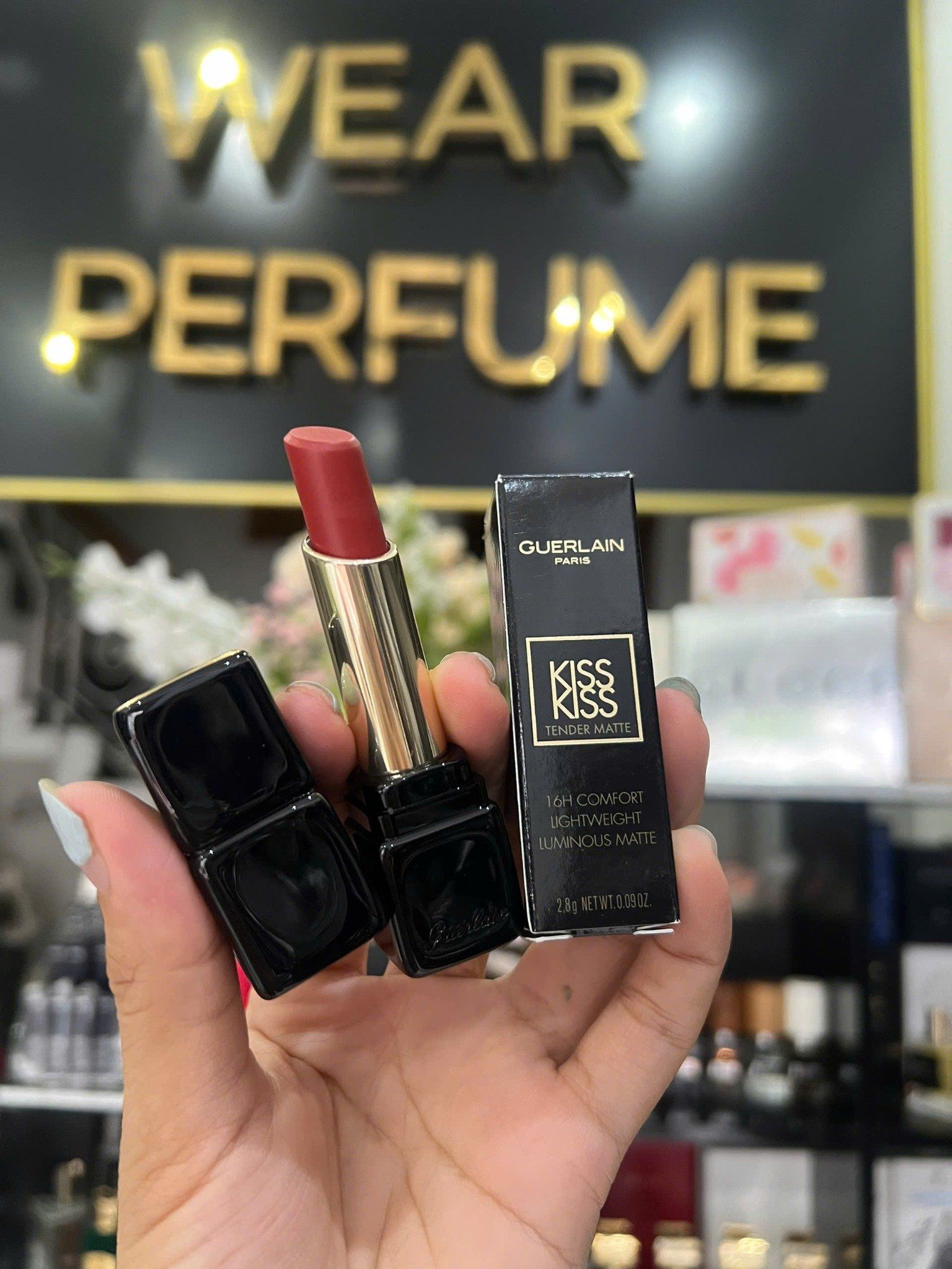  Son Guerlain Kiss Kiss Tender Matte Lipstick 770 Desire Red - Màu Đỏ Cam Cháy 
