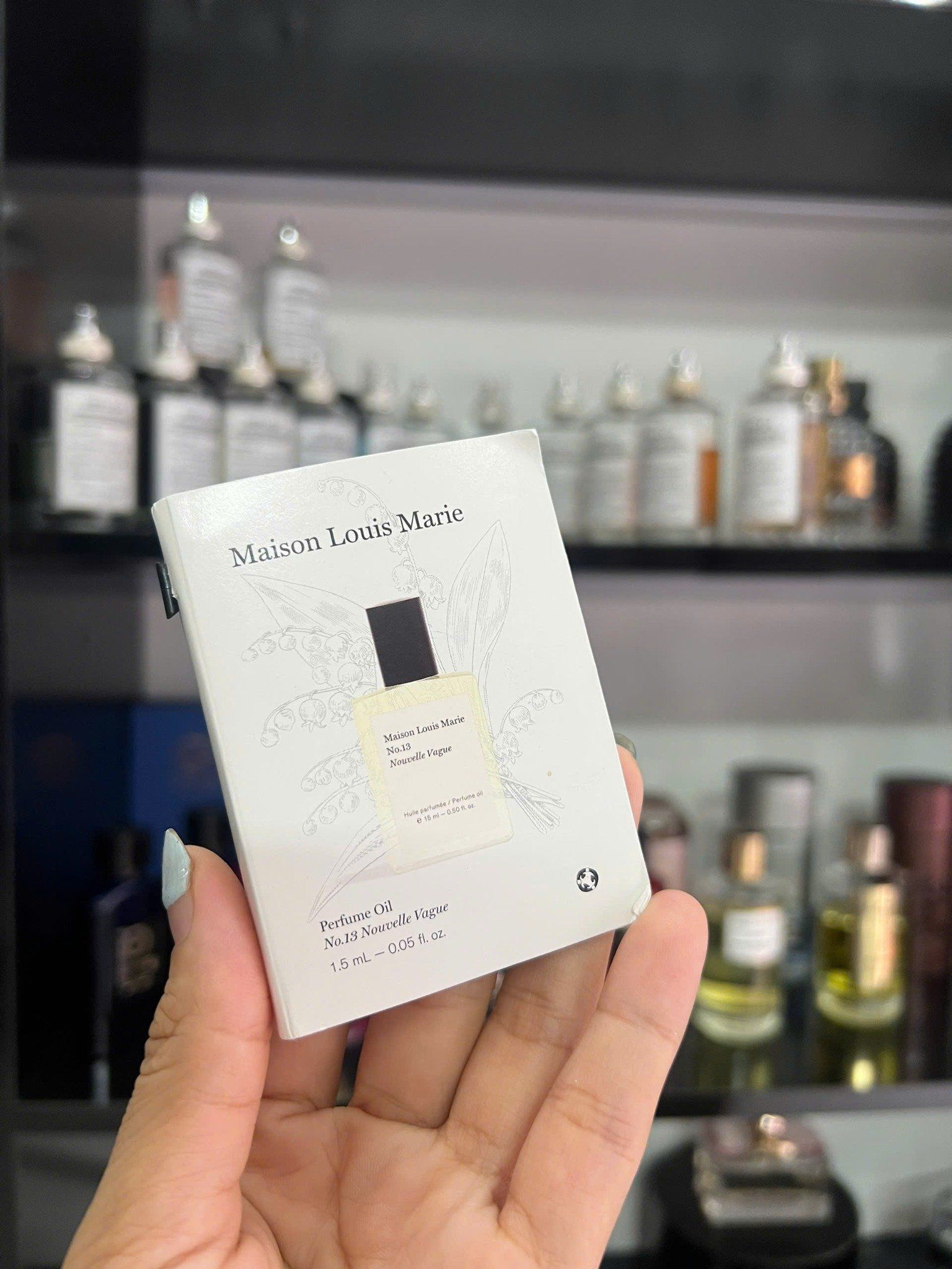  Vial nước hoa Maison Louis Marie No.13 Nouvelle Vague Perfume Oil 