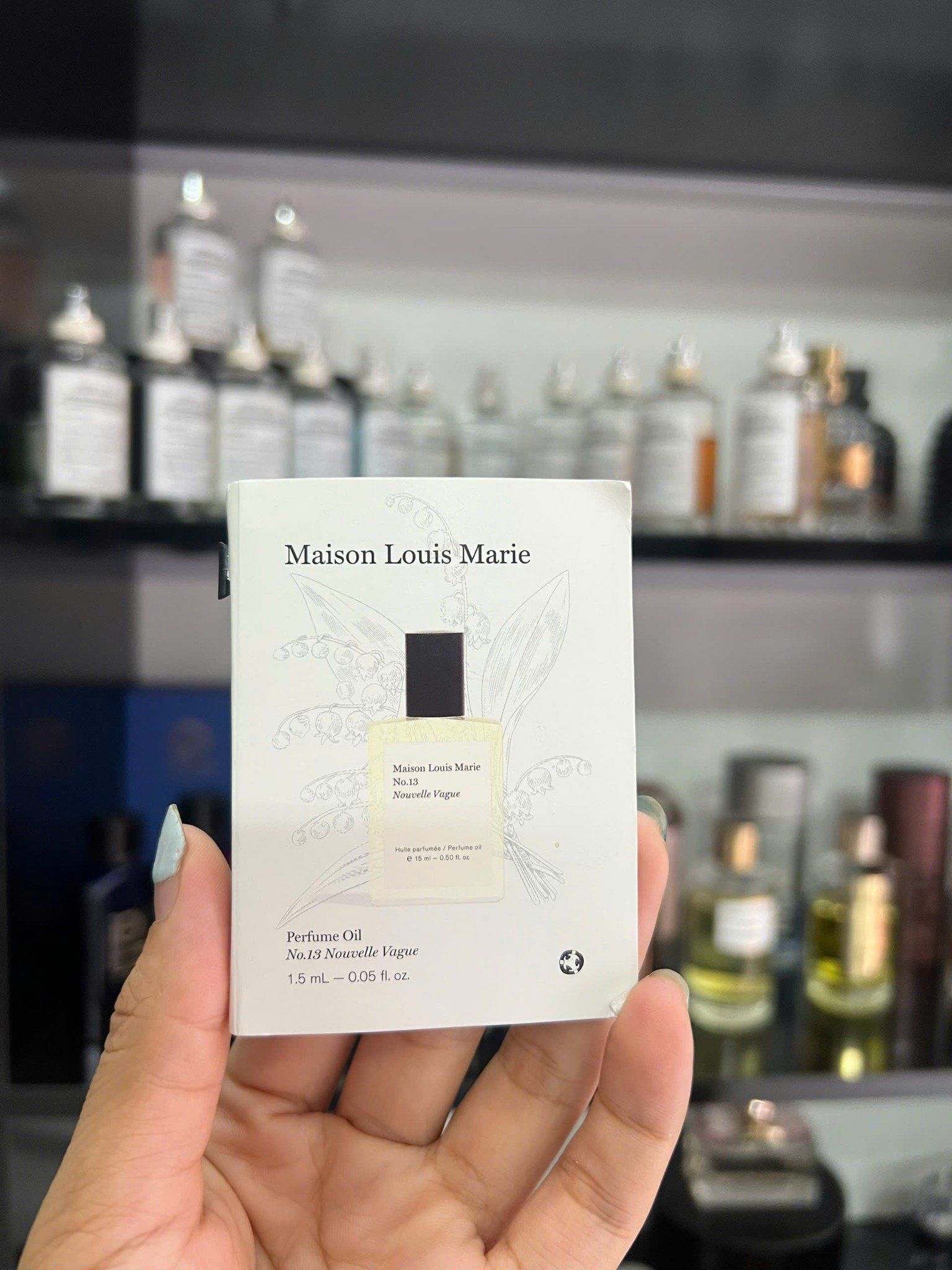  Vial nước hoa Maison Louis Marie No.13 Nouvelle Vague Perfume Oil 
