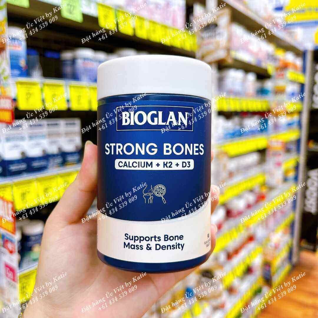  Viên uống bổ sung canxi giúp xương chắc khỏe Bioglan Strong Bones – 90 viên. 