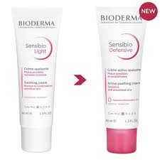 Kem dưỡng ẩm và làm dịu da, dành cho da nhạy cảm Bioderma Sensibio Defensive 40ml