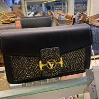  TÚI XÁCH YNYP LOGO CHỮ V 