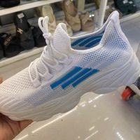  GIÀY THỂ THAO ĐẾ CAO SU NON 3 VẠCH 