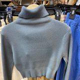  áo len cổ lọ dày 