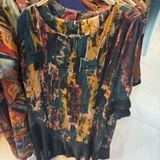  Đầm hoa đính đá 