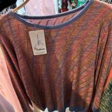  Áo len kiểu sợi kim sa 