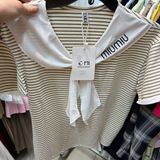  Áo thun cổ choàng nơ 