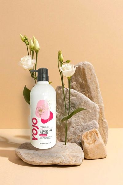  Sữa tắm nước hoa YOJO Perfume All Day Fresh Shower Gel Camellia 700ml 