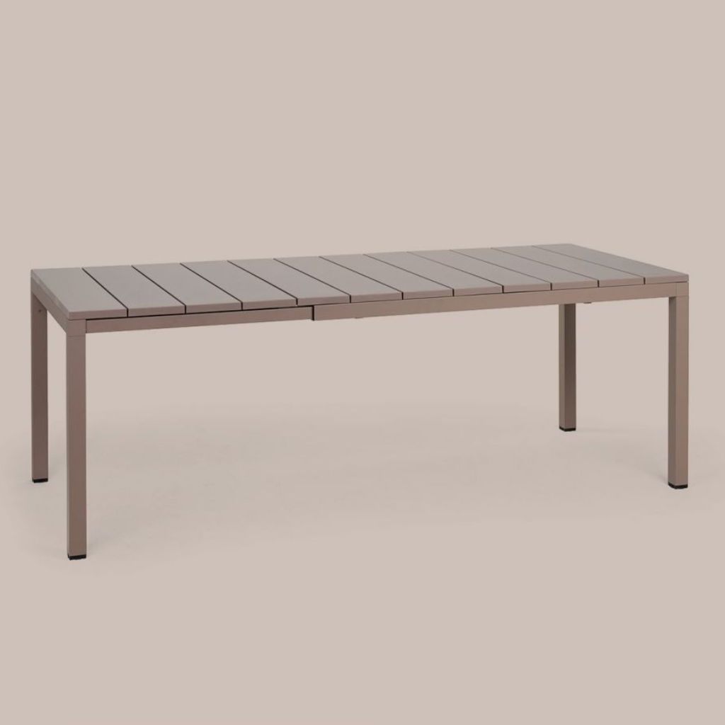 BÀN NHỰA NHẬP KHẨU RIO 140 EXTENSIBLE