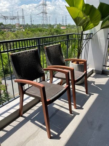  GHẾ NGỒI ĐAN DÂY NHỰA GIẢ MÂY 