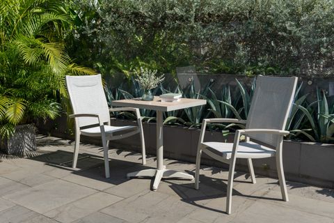  Bộ Bàn Ghế Cafe Urbanite Highback Bistro 