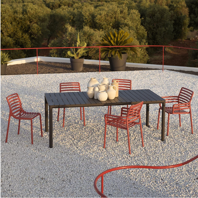 BÀN NHỰA NHẬP KHẨU Tevere 210 Extensible