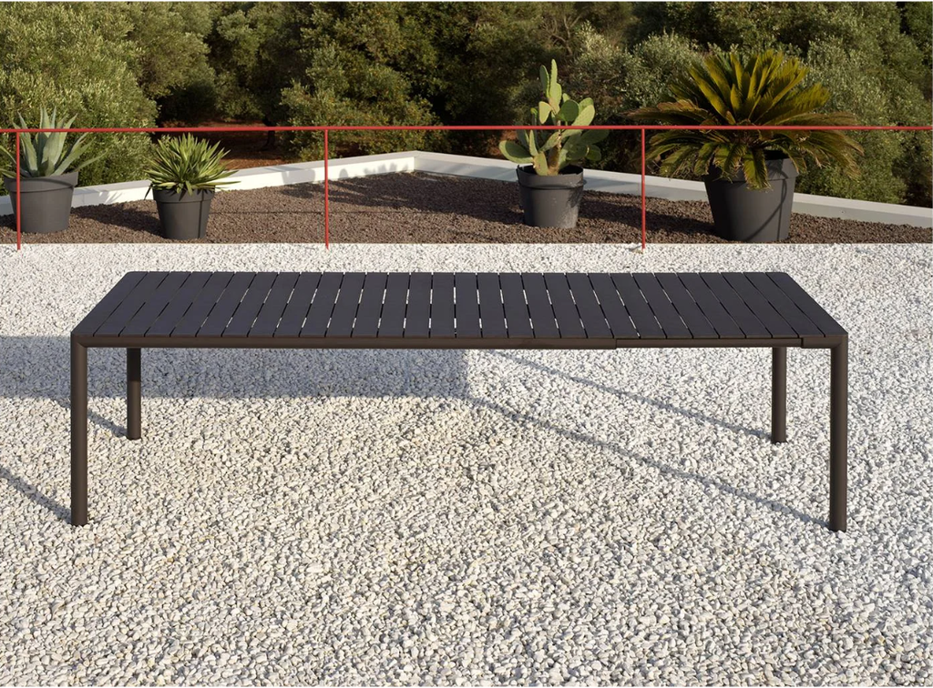 BÀN NHỰA NHẬP KHẨU Tevere 210 Extensible