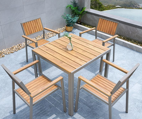  Bộ bàn ghế composite nhập khẩu ( 1 bàn và 4 ghế) 