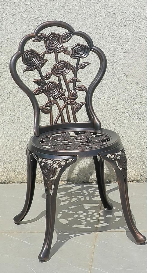 Bộ bàn ghế nhôm đúc mặt đá nhập khẩu (1 bàn D60 và 2 ghế)