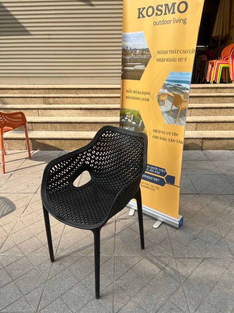 Ghế nhựa nguyên sinh