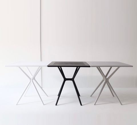  BÀN TRÀ NHỰA ĐÚC 70 