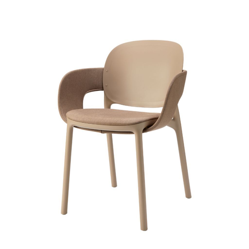 GHẾ NHỰA NHẬP KHẨU HUG ARMCHAIR CUSCINO