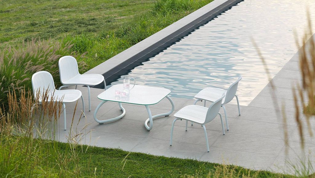 BỘ BÀN GHẾ THƯ GIÃN NINFA RELAX NGOÀI TRỜI 4 GHẾ/ 1 BÀN - NARDI