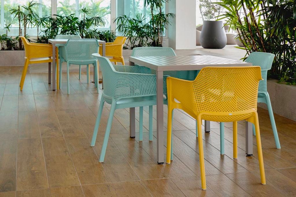 Bộ bàn 4 ghế nhập khẩu ngoài trời Cube - Net Chair