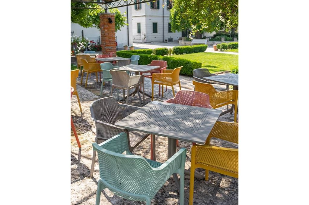 Bộ bàn 4 ghế nhập khẩu ngoài trời Clipx - Net Chair