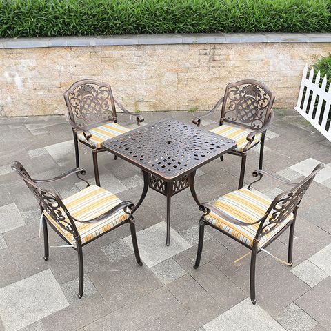  Bộ bàn ghế nhôm đúc nhập khẩu (1 bàn D78 và 4 ghế) 