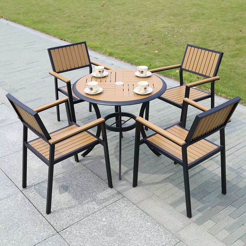 Bộ bàn ghế composite nhập khẩu ( 1 bàn và 4 ghế)