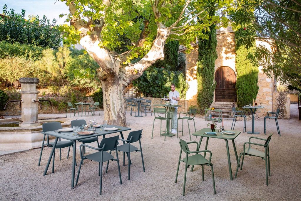 Ghế STUDIE Armchair