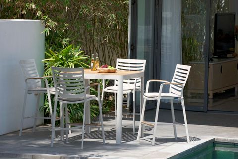  Bộ Bàn Ghế Cafe Ngoài Trời 4 Ghế Nhôm Aluminium / 1 Bàn - PORTALS  95 