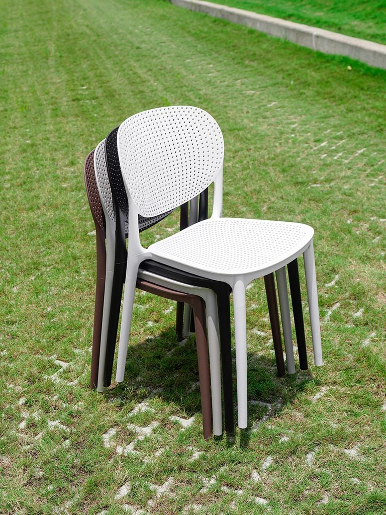 GHẾ CAFE NHỰA NGUYÊN SINH.