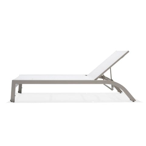  GHẾ TẮM NẮNG BỂ BƠI 