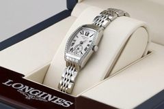 Longines 23.3mm - 19.6mm Nữ L2.175.0.71.6