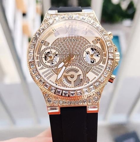 Guess GU11263