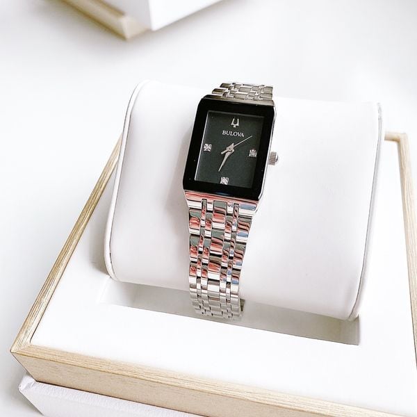Bulova 32mm Nữ 96P202 VNLUX Đồng hồ chính hãng